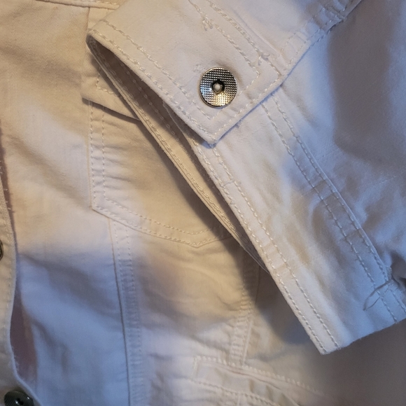 Penningtons Joie half sleeve white denim jacket - Picture 6 of 15